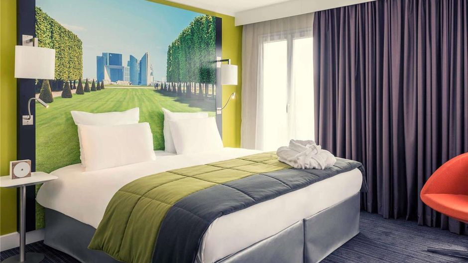 Mercure Paris Ouest Saint Germain Room