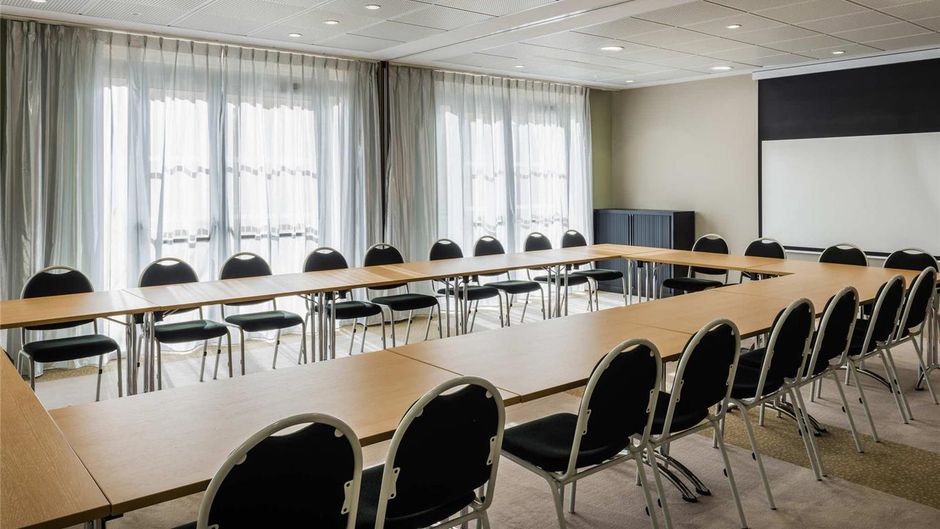 Aparthotel Adagio Access la Defense Meeting