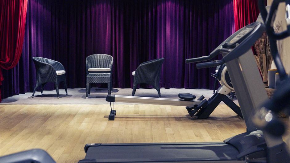 Mercure Maurepas Saint Quentin Other