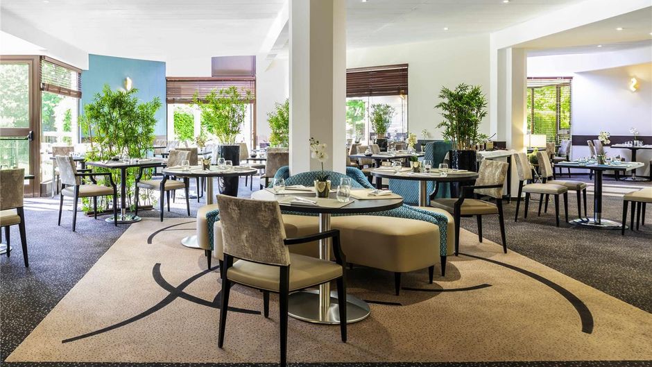 Mercure Maurepas Saint Quentin Restaurant