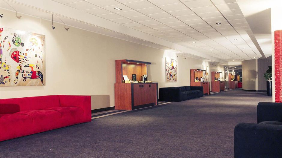 Mercure Maurepas Saint Quentin Meeting