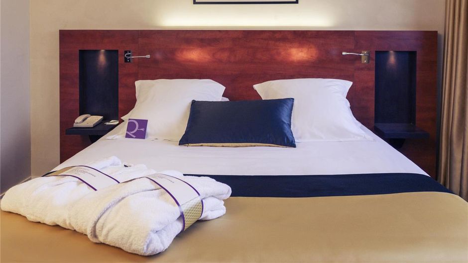 Mercure Maurepas Saint Quentin Room