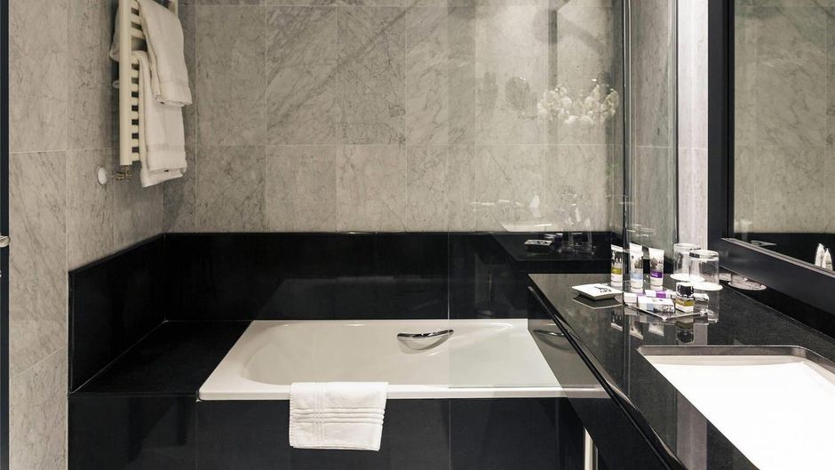 Mercure Bilbao Jardines de Albia Room