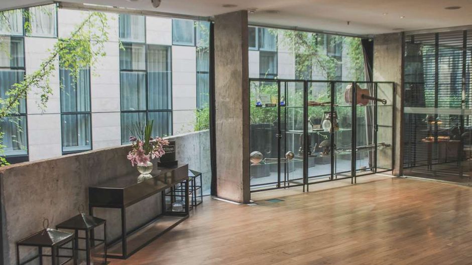 Anselmo Buenos Aires, Curio Collection Lobby