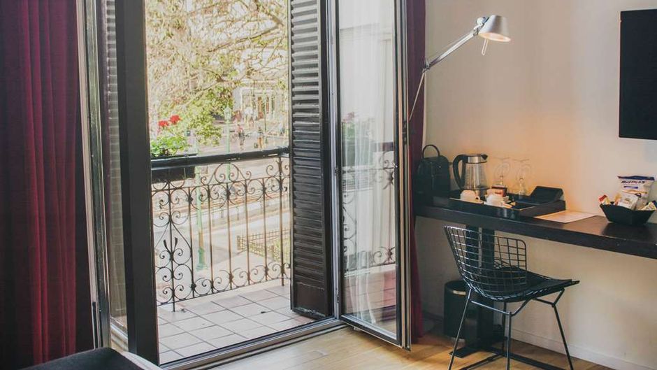 Anselmo Buenos Aires, Curio Collection Room