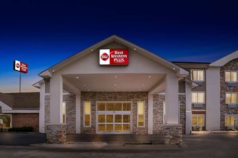 Best Western Plus Airport Inn & Suites