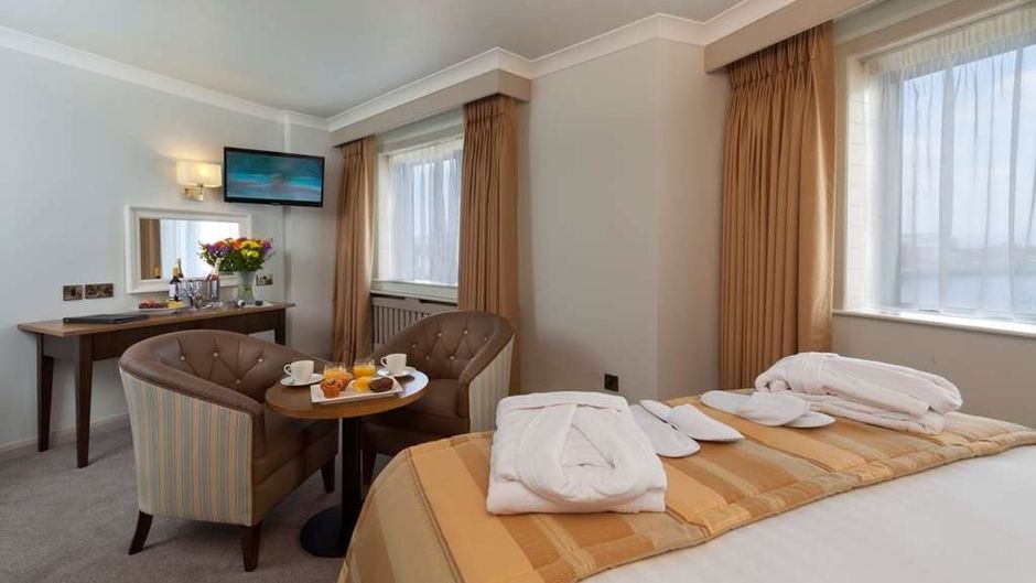 Limerick City Hotel Room