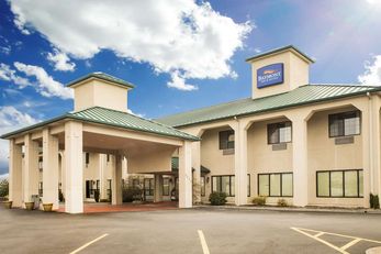 Baymont Inn & Suites Johnson City
