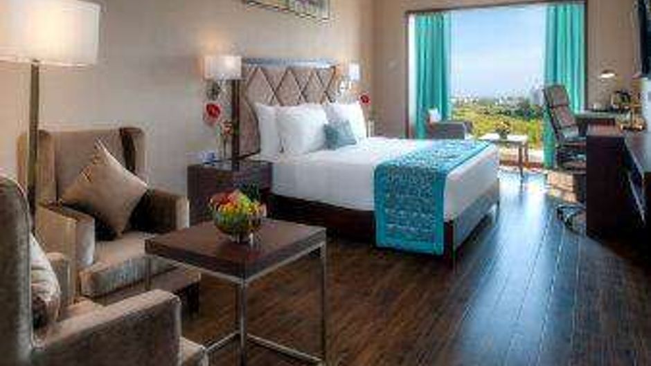 Days Hotel Chennai OMR Room