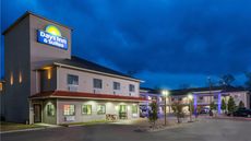 Days Inn & Suites Madisonville