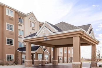 Microtel Inn & Suites West Fargo