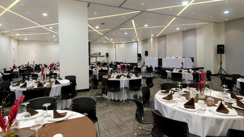 Ramada Encore San Luis Potosi Meeting