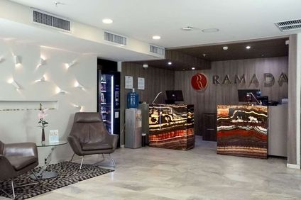 Ramada Panama Centro via Argentina