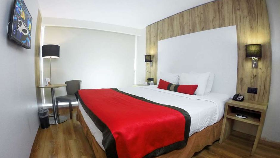 Ramada Panama Centro via Argentina Room