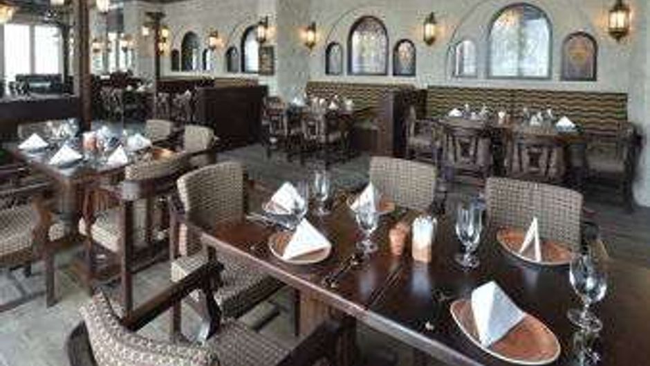 Ramada Resort Manama Seef Restaurant