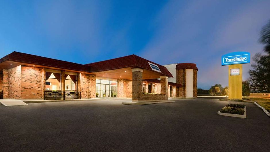 Travelodge Swift Current Exterior