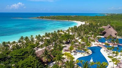 Barcelo Maya Grand Resort