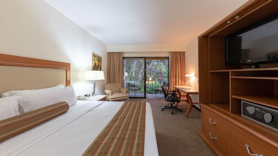 Wyndham Garden Guadalajara Expo Room