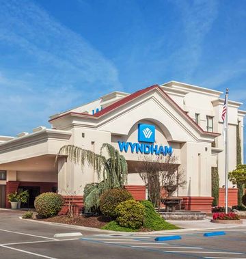 Wyndham Visalia