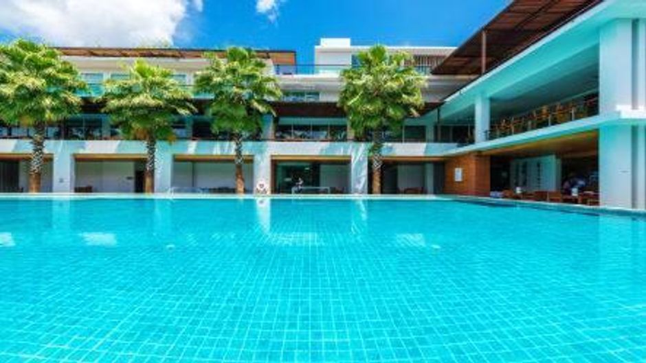 Wyndham Sea Pearl Resort Phuket Pool