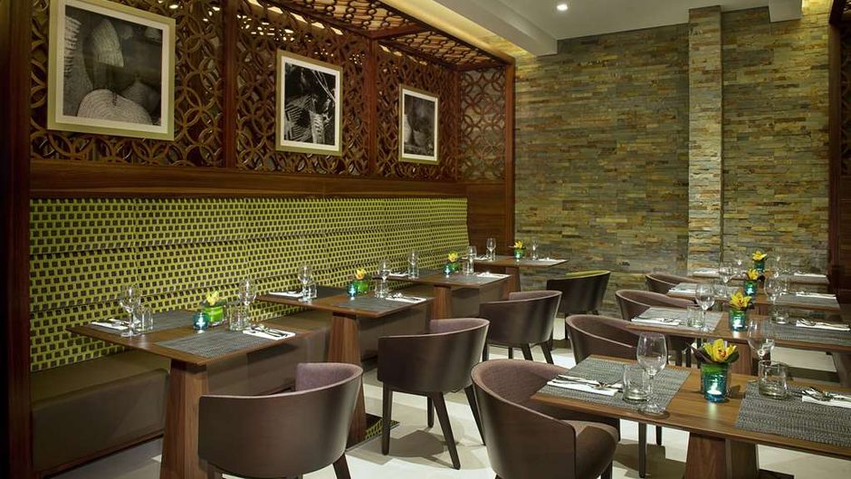 Hilton Garden Inn Dubai Deira Restaurant