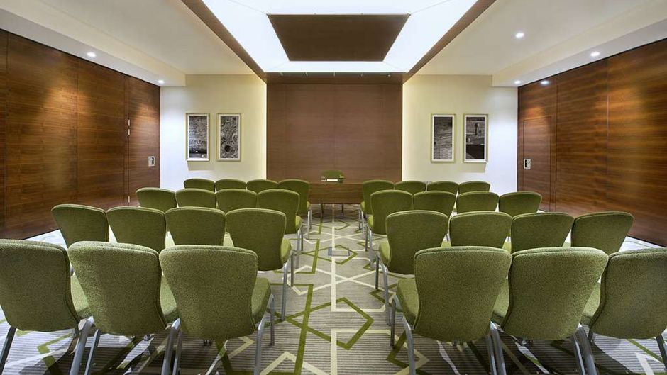 Hilton Garden Inn Dubai Deira Meeting