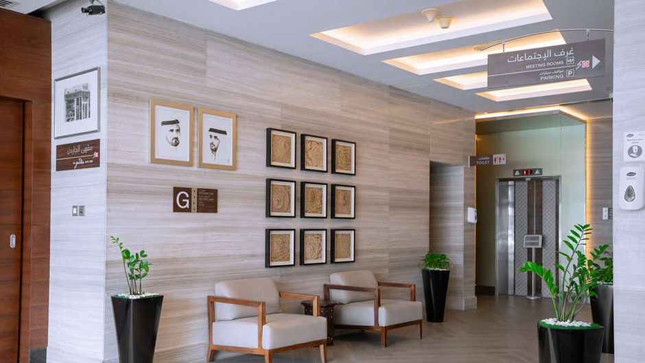 Hilton Garden Inn Dubai Deira Lobby