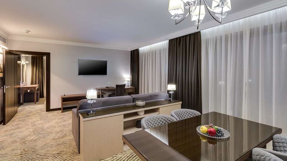 Dnister Premier Hotel Suite