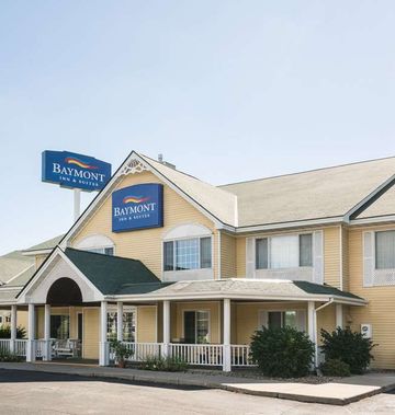 Baymont Inn & Suites Albany