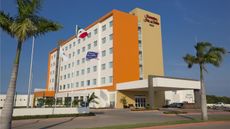 Hampton Inn & Suites by Hilton Paraiso