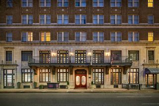 Redmont Hotel Birmingham, Curio Coll
