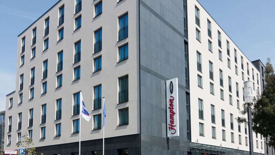 Hampton Frankfurt City Centre Messe Exterior