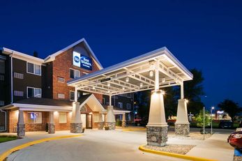 Best Western Harvest Inn & Suites