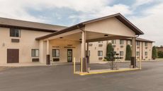 Baymont Inn & Suites Hot Springs