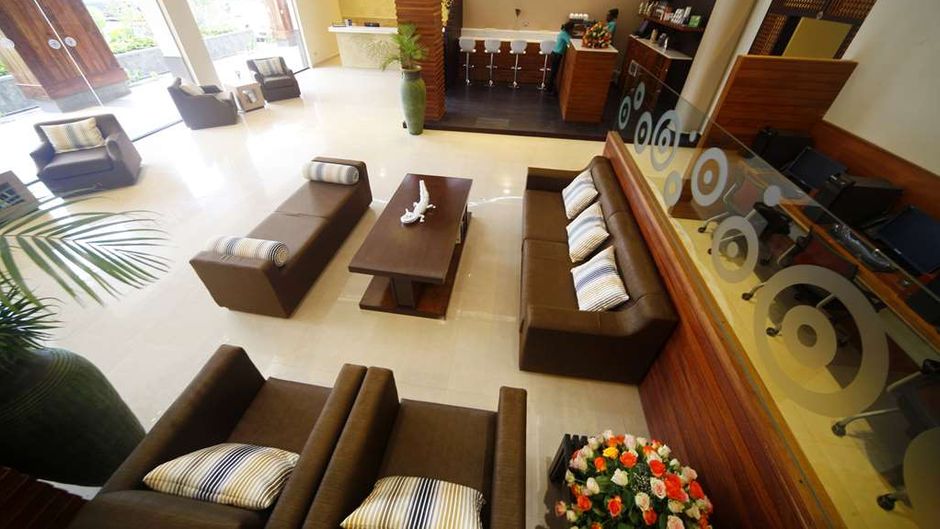 Best Western Premier Garden Entebbe Lobby
