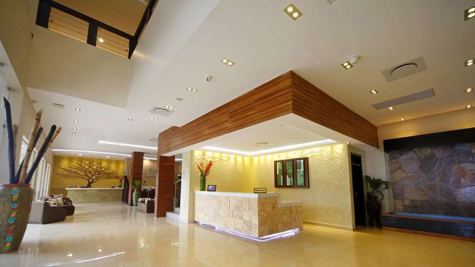 Best Western Premier Garden Entebbe Lobby