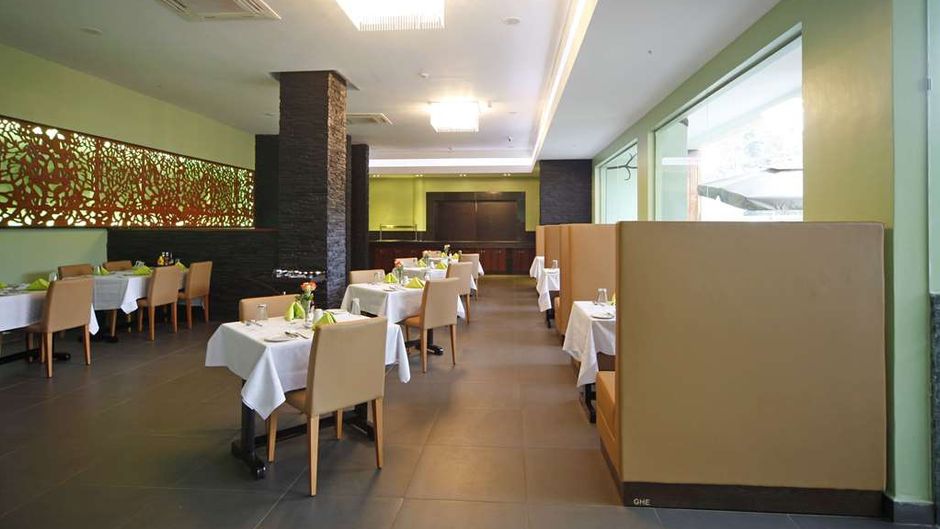 Best Western Premier Garden Entebbe Restaurant