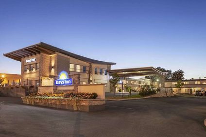 Days Inn Montreal East