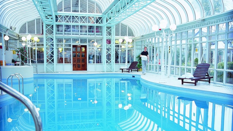 Basingstoke Country Hotel Pool
