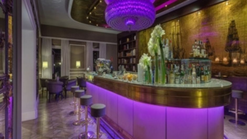 Plaza Hotel Lucchesi Restaurant