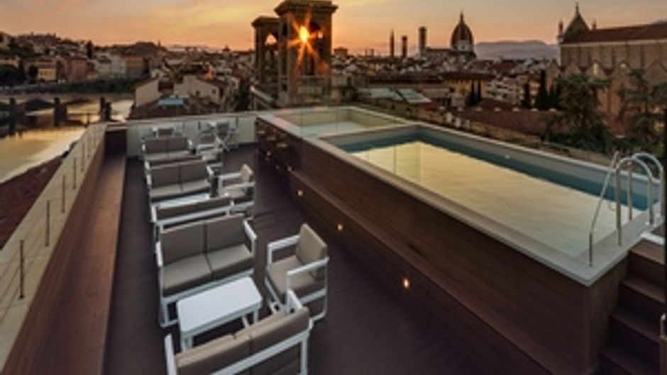 Plaza Hotel Lucchesi Pool