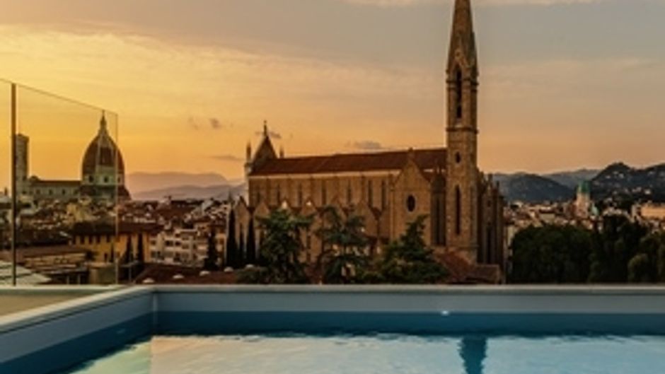 Plaza Hotel Lucchesi Pool