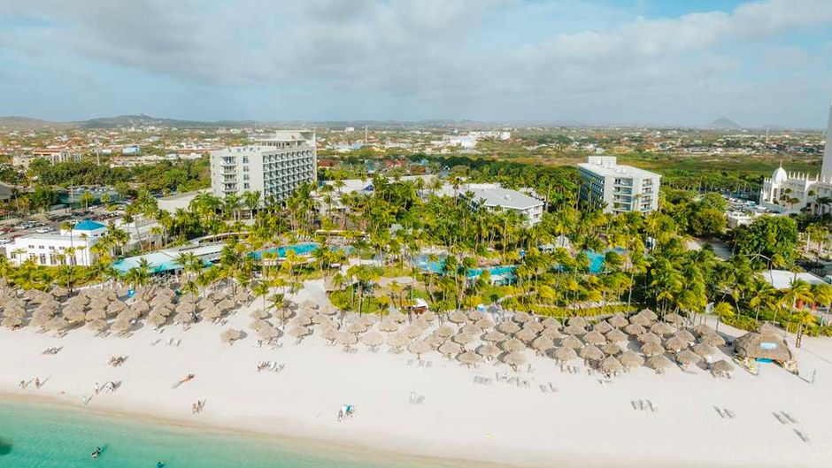 Hilton Aruba Caribbean Resort & Casino Exterior