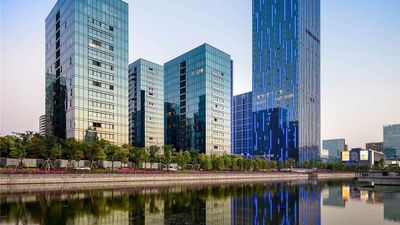 Novotel Ningbo East Hotel