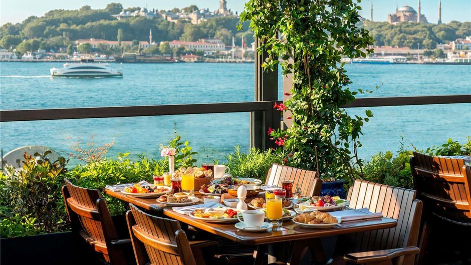 Novotel Istanbul Bosphorus Hotel Exterior