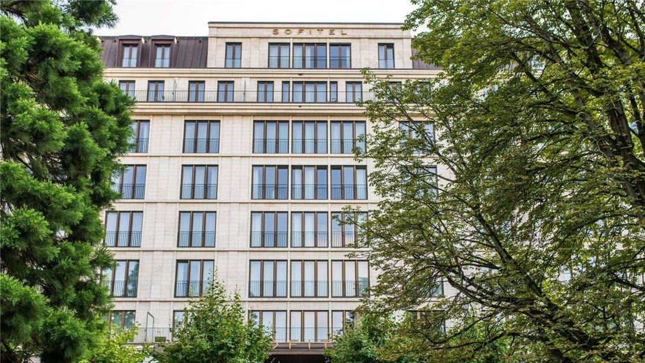 Sofitel Frankfurt Opera Exterior
