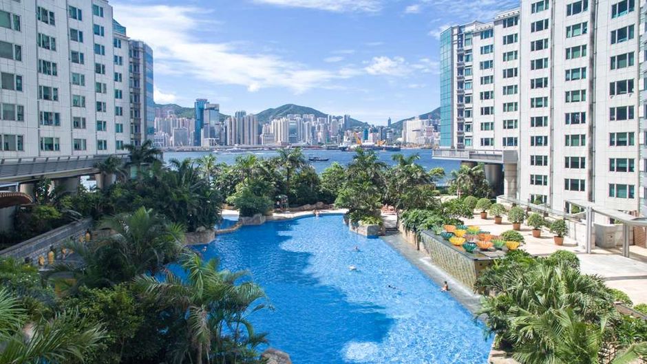 Kowloon Harbourfront Hotel Exterior