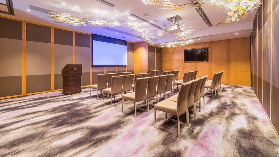 Kowloon Harbourfront Hotel Meeting