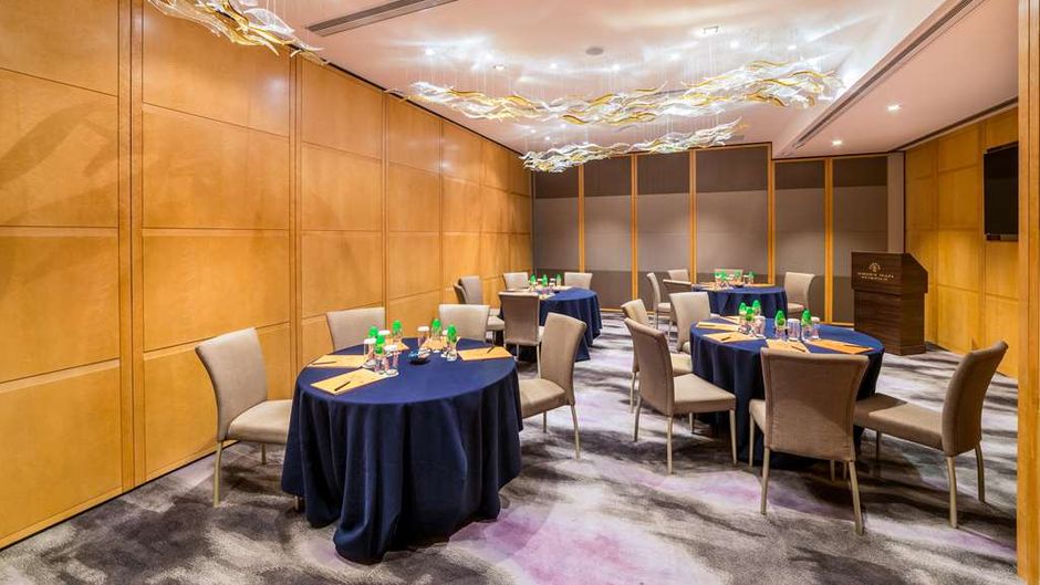 Kowloon Harbourfront Hotel Meeting