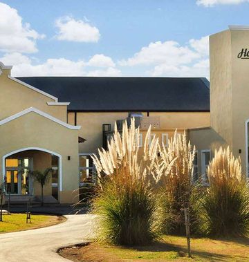 Howard Johnson Hotel Pergamino